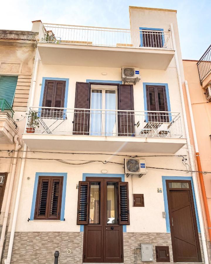 Casa Tura Apartment Изола деле Фемине Екстериор снимка